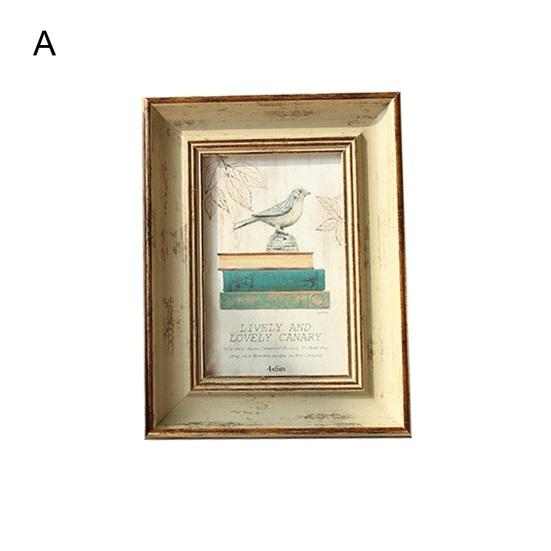 Picture Frame Retro Style Exquisite Pattern Wear Resistant with Hook Simple Installation Farmhouse Rustic Vintage Wall Hanging Photo Frame