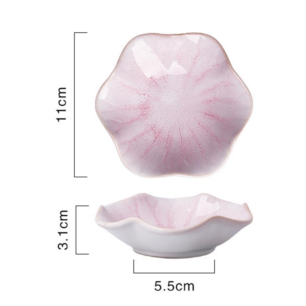 3Pcs Japanese Lotus Leaf Style Seasoning Dish Ceramic Flavor Plate Ideal for Individual Dipping Sauces Appetizers Table