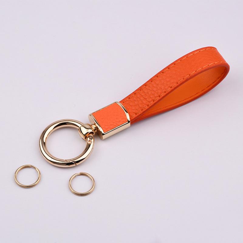 Women's Luxury Metal Leather Keychain Holder Men's Gadgets Couple Auto Keyring Accessories High Quality Car Key Holder