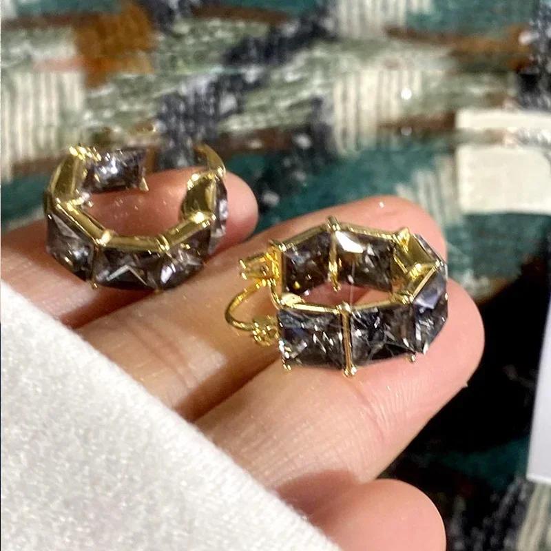 1Pc 2024 New Jewelry Vintage  Exquisite Zircon Round Earrings Wedding Party Black Square Crystal Hoop Earrings for Women Shiny