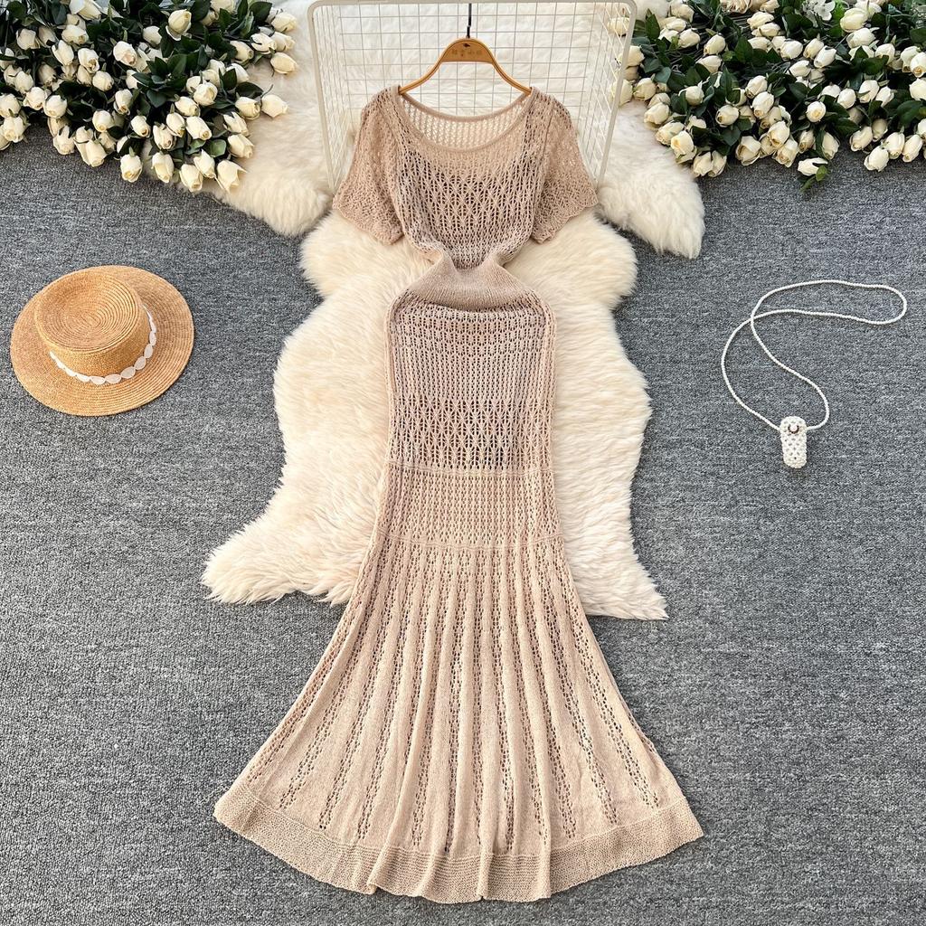 Korean women's clothing vacation wear, gentle wind hollow crochet short-sleeved knitted outer dress + suspender bottom skirt