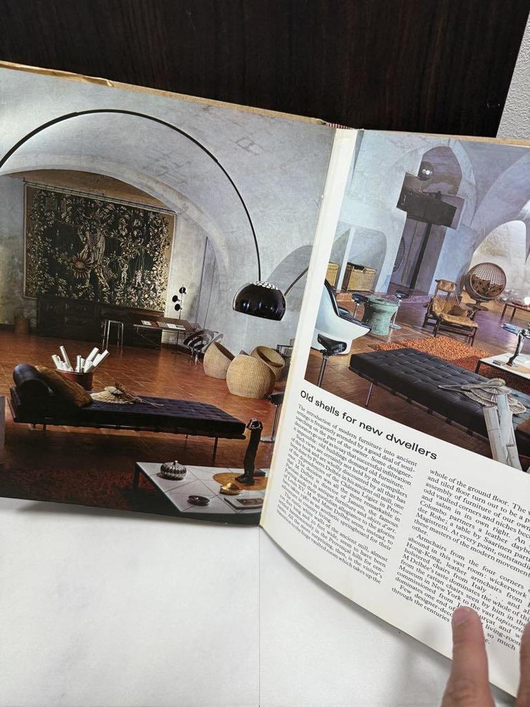 [USED] Good Quality Modern Furniture and Decoration Modern