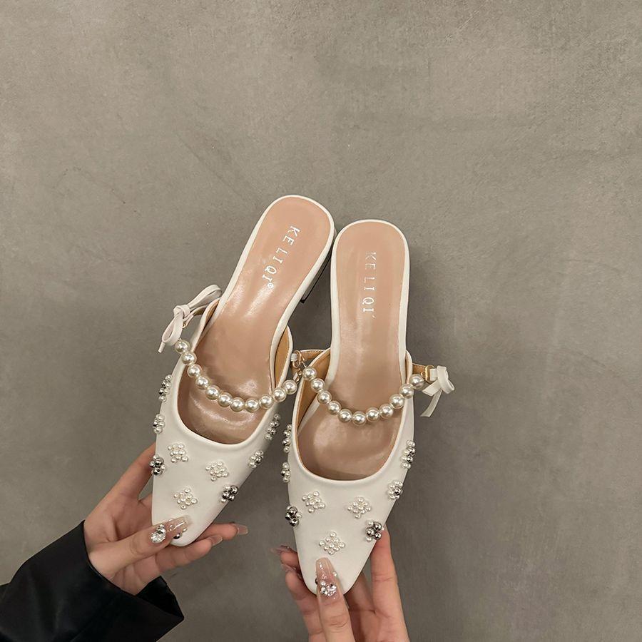 

French skirt bag head half drag women s outer wear in the summer of 2025, the new pearl absolute child high heel silver beautiful sandals 40 белый