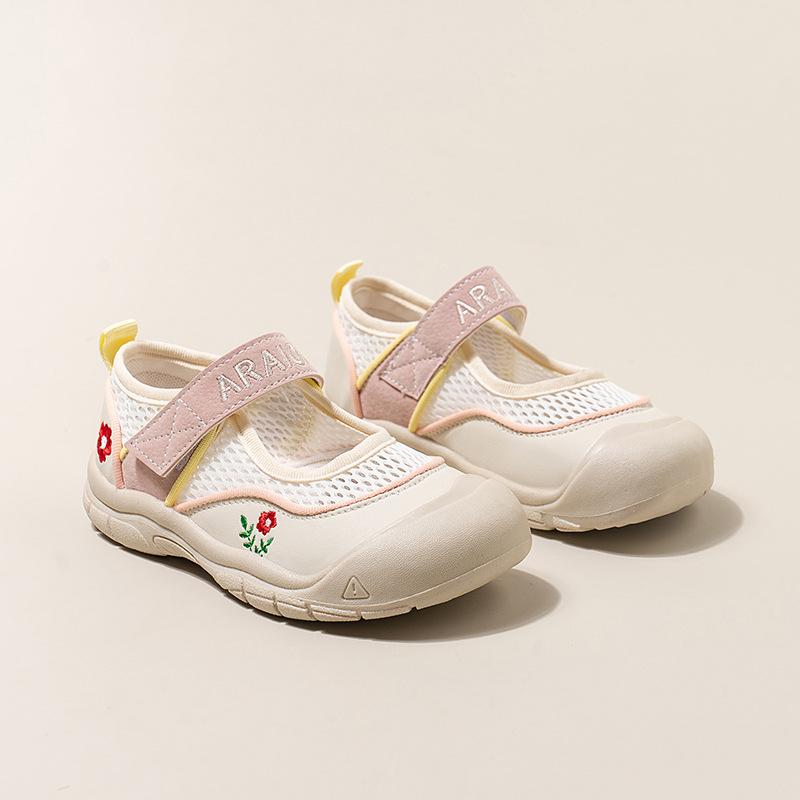 Girls' Breathable Sports Shoes Children's Mesh Casual Shoes Soft-soled Closed-toe Shoes