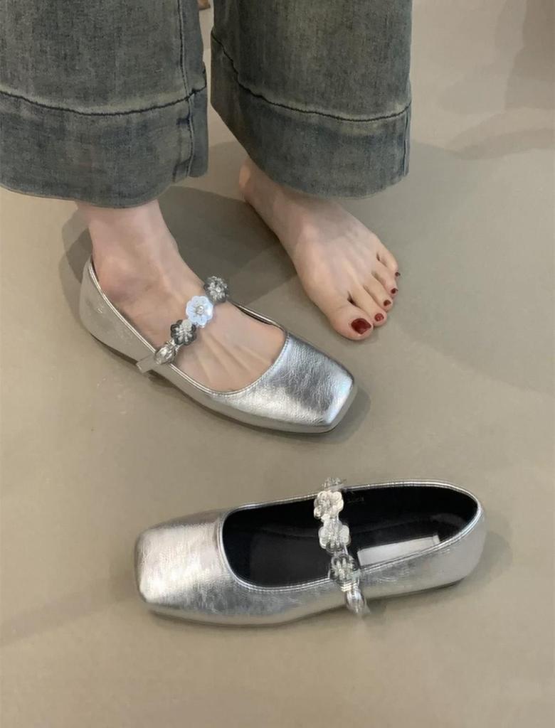 Niche square head Mary Jane shoes women's metal buckle one word with flat sole shoes evening style grandma shoes