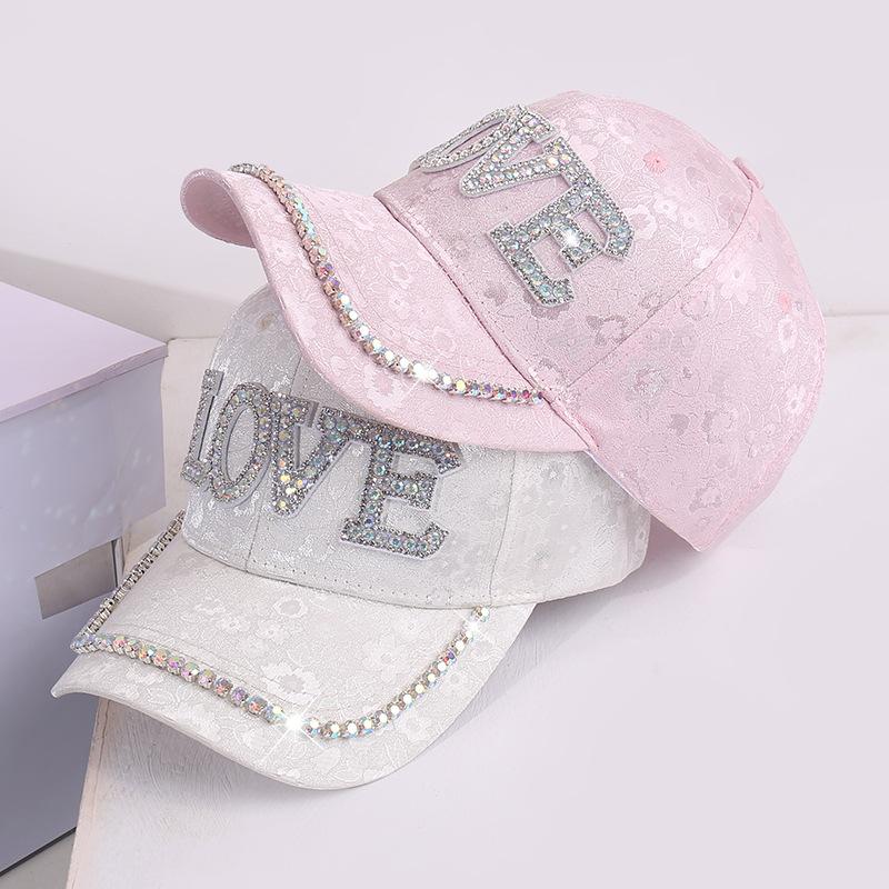 Spring and Summer New Rhinestone Letter LOVE Romantic Temperament Breathable Baseball Cap Outdoor Walking Seaside Vacation Rhinestone Cap