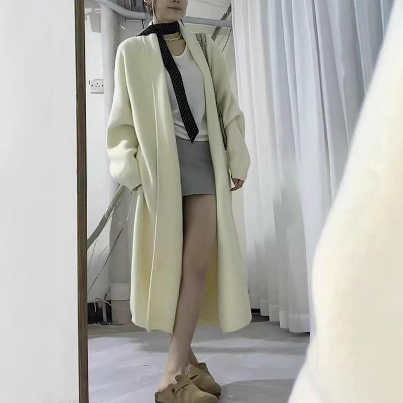 Autumn and winter new high-end loose lazy wind knitted cardigan women's medium and long sweater jacket