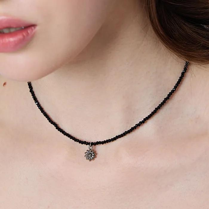 Fleur Vintage Beaded Neck LISSE