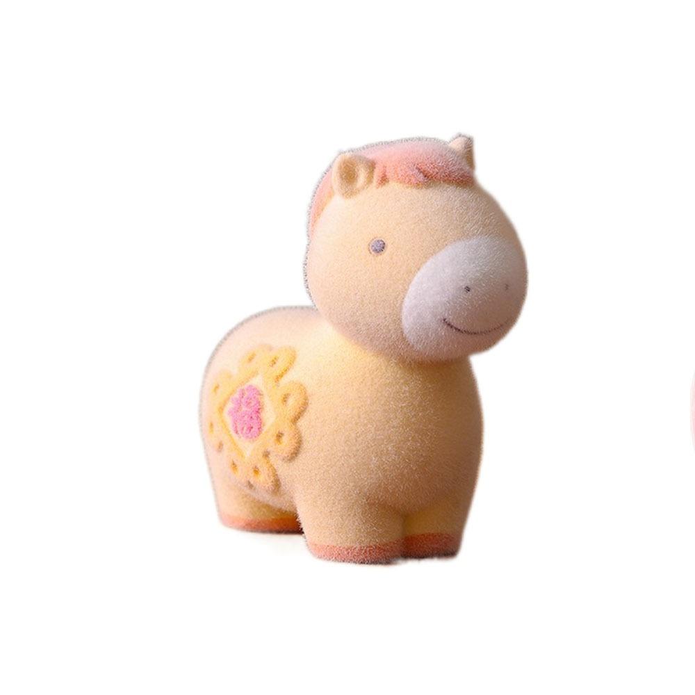 

Resin Zodiac Horse Ornaments Chinese Style New Year Decoration Office жовтий