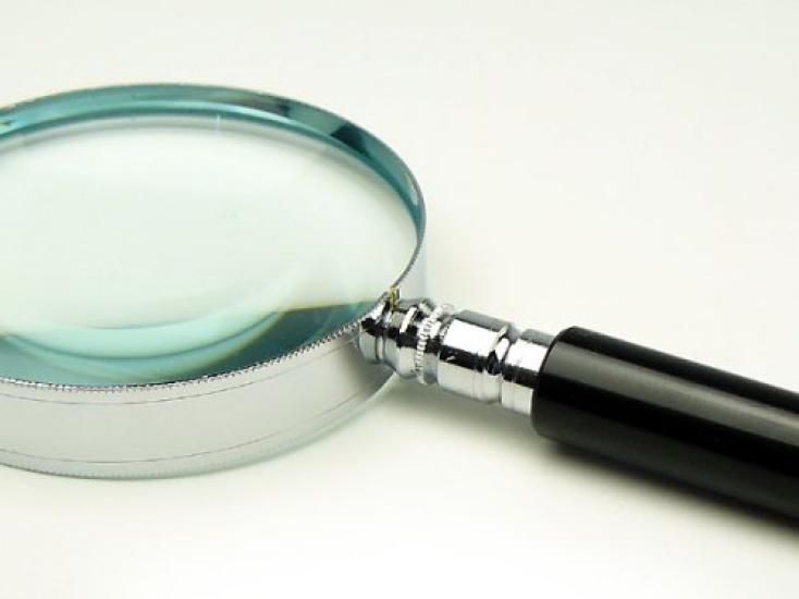 Clear Optics Handheld Magnifying Glass with 3x Magnification, 65mm, R-65