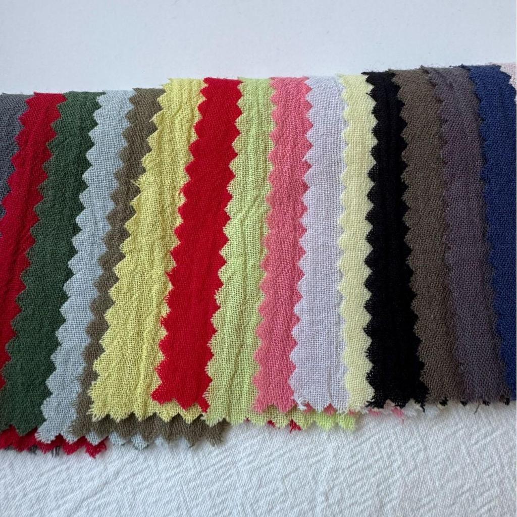 100% Cotton Crinkle Gauze Fabric with Crinkle and Gauze Print
