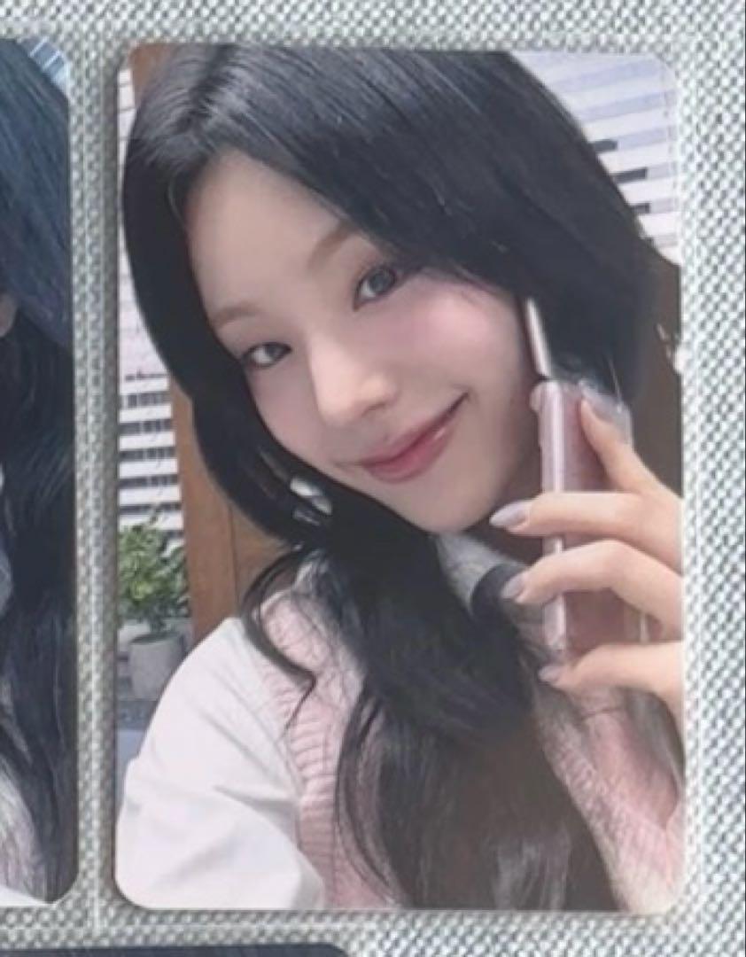 

[USED] itzy Air Makestar Lakidro Limited Trading Card F3