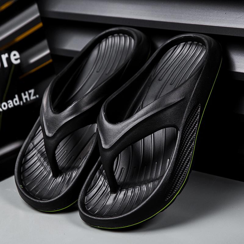 

MAEDEF Men s Slippers Summer Flip Flops Beach Sandals Lightweight Beach Shoes Man Comfortable Black Slippers Casual Men Sandals 40