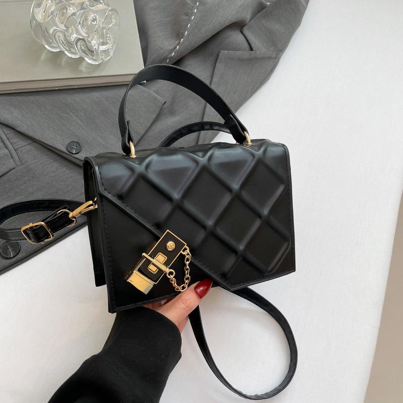 Bolsa pequena de corrente de diamante coreana nova 2025 de alto valor com textura fashion bolsa de ombro transversal bolsa quadrada pequena casual