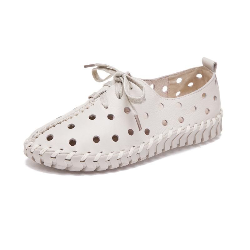 

Genuine leather women s shoes single shoes 2025 summer new cowhide soft sole middle-aged and elderly flat heel hollow retro leather shoes mother shoes 41