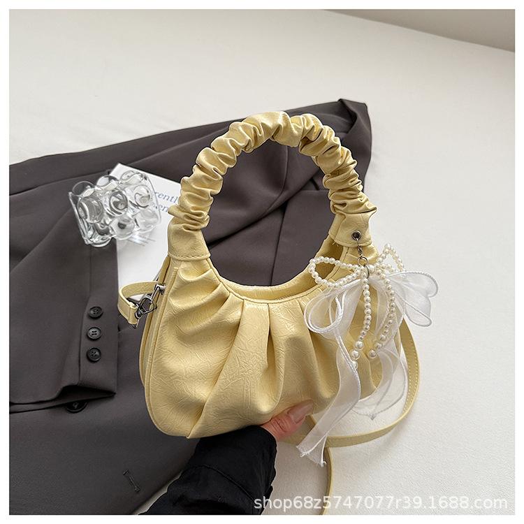 2025 New Pleated Light Luxury Niche Handbag Girl Department Small Fresh Versatile Shoulder Messenger Bag Cloud Bag Woman