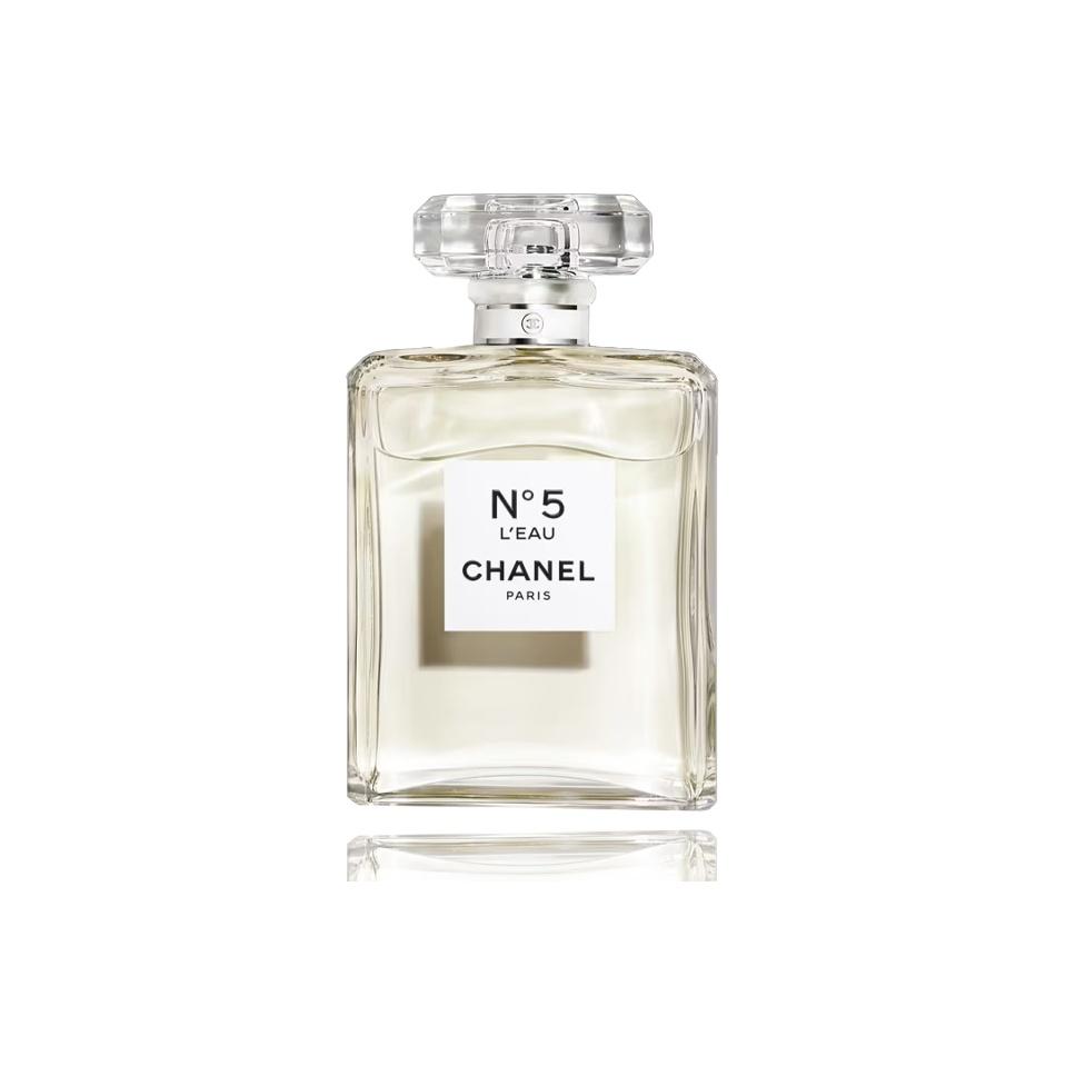 

CHANEL Size 5 N°5 Classic Women s Perfumes Potpourri Accord Eau De Toilette Yilan Lily Of The Valley Gentle 50ml