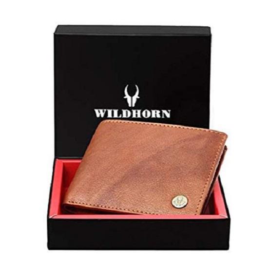 

Мужской кожаный кошелек желто-коричневого цвета с ультрапрочной строчкой, 6 отделений для карт, 2 отделения для купюр и 2 потайных отделения, 1 карман для монет