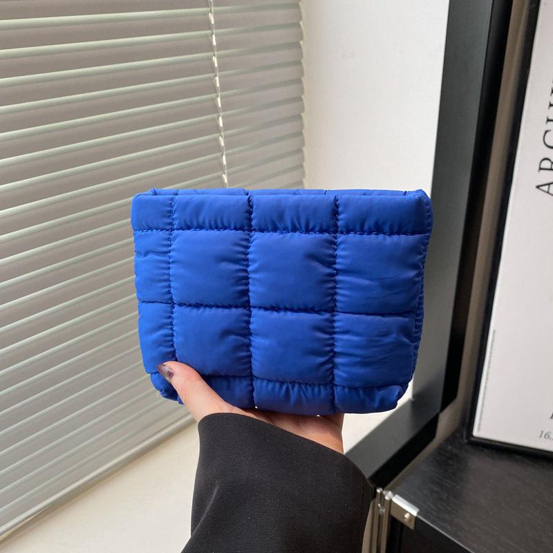 Koreanischer Ins-High-Value-Unifarben-Quadrat-Clutch-Tasche einfache große Kapazität Kosmetiktasche Temperament modische kleine quadratische Tasche Damen