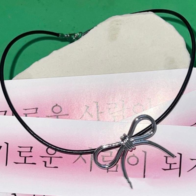 Bowknot Pendant Sweater Necklace Charm Women Girl Choker Summer Fashion Simple Geometric Clavicle Chain Party Jewelry