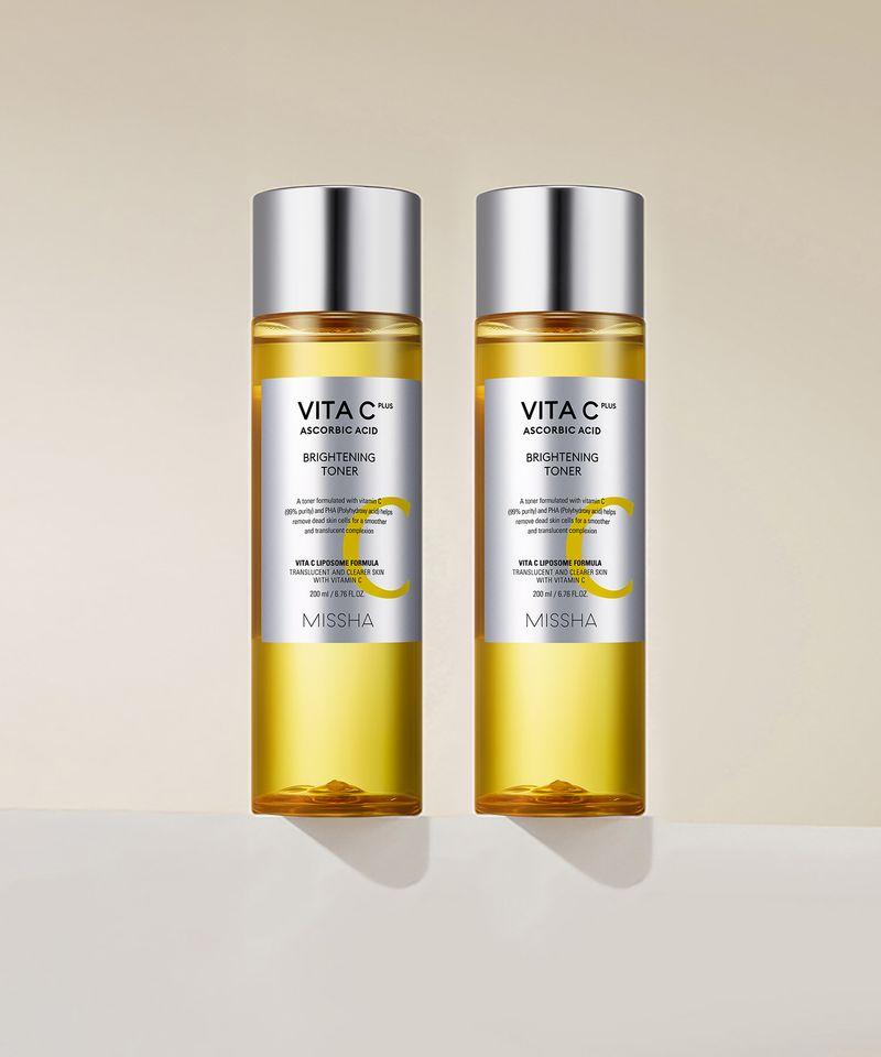 [2 items] Vita C Plus Complexion Toner