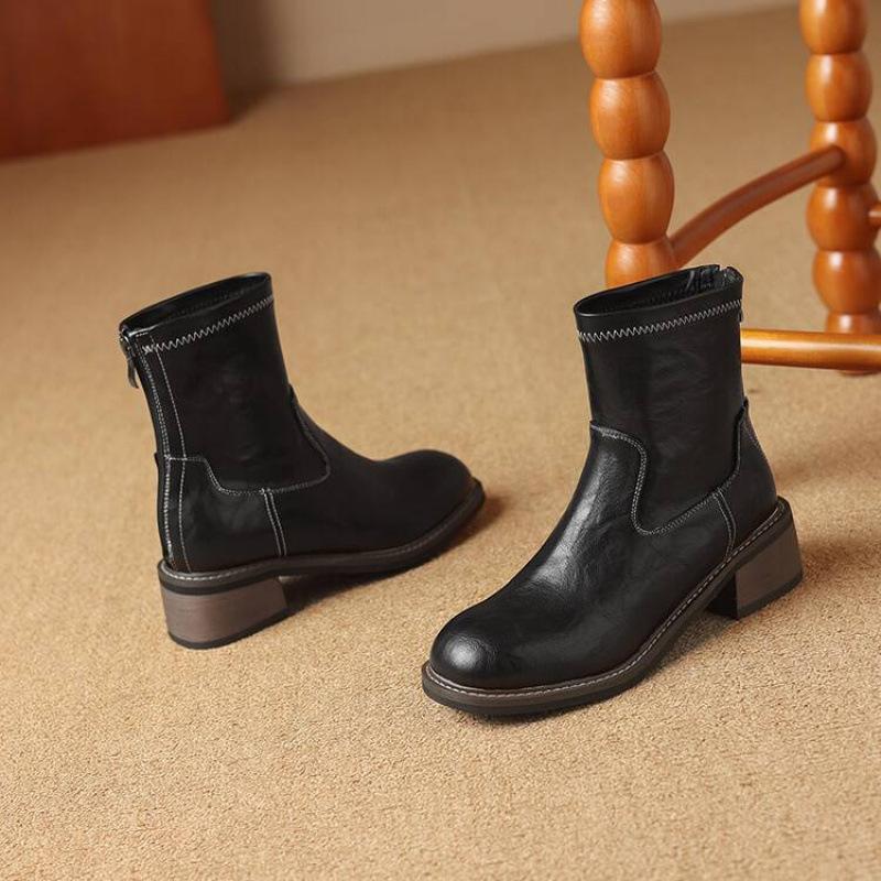 

New medium heel round head leather Martin boots rubber sole large size women s boots solid color rear zipper medium tube boots square heel leather 39 чёрный