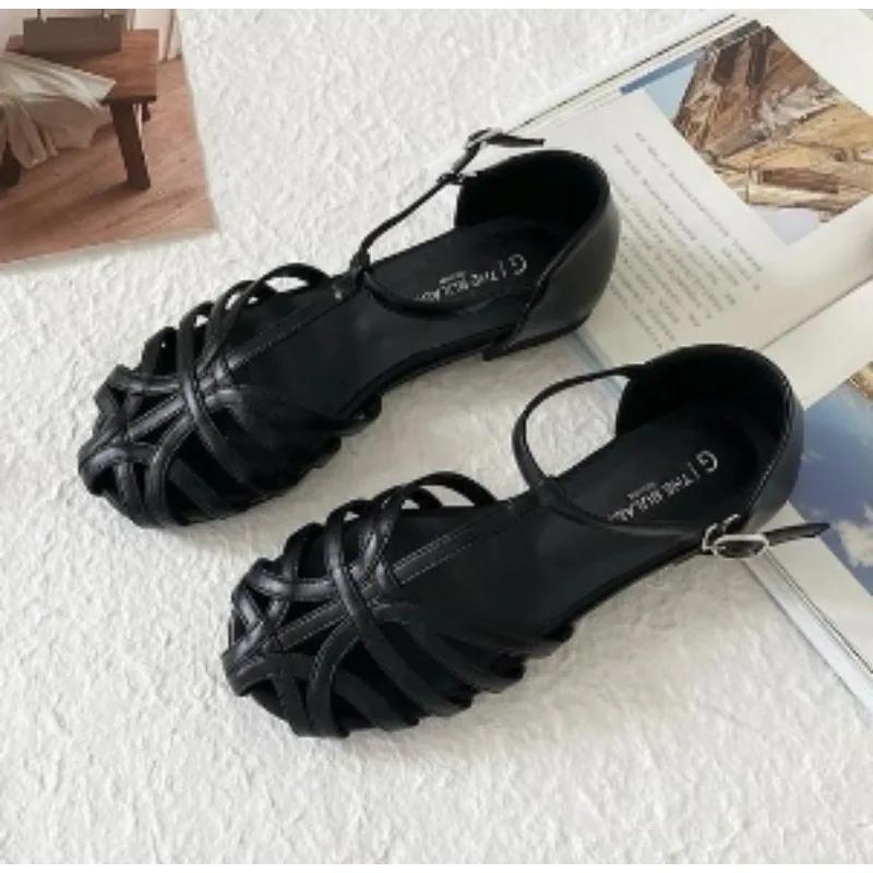 Summer New Style Popular Cross Strap Flat Sandals Women Round Toe Ankle Buckle Hollow Casual Roman Sandals Zapatos De Mujer