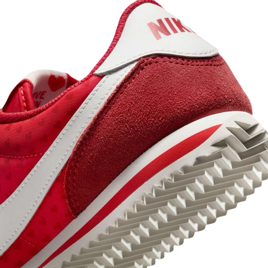 HV5166-696 Nike GS Cortez Valentineas Day