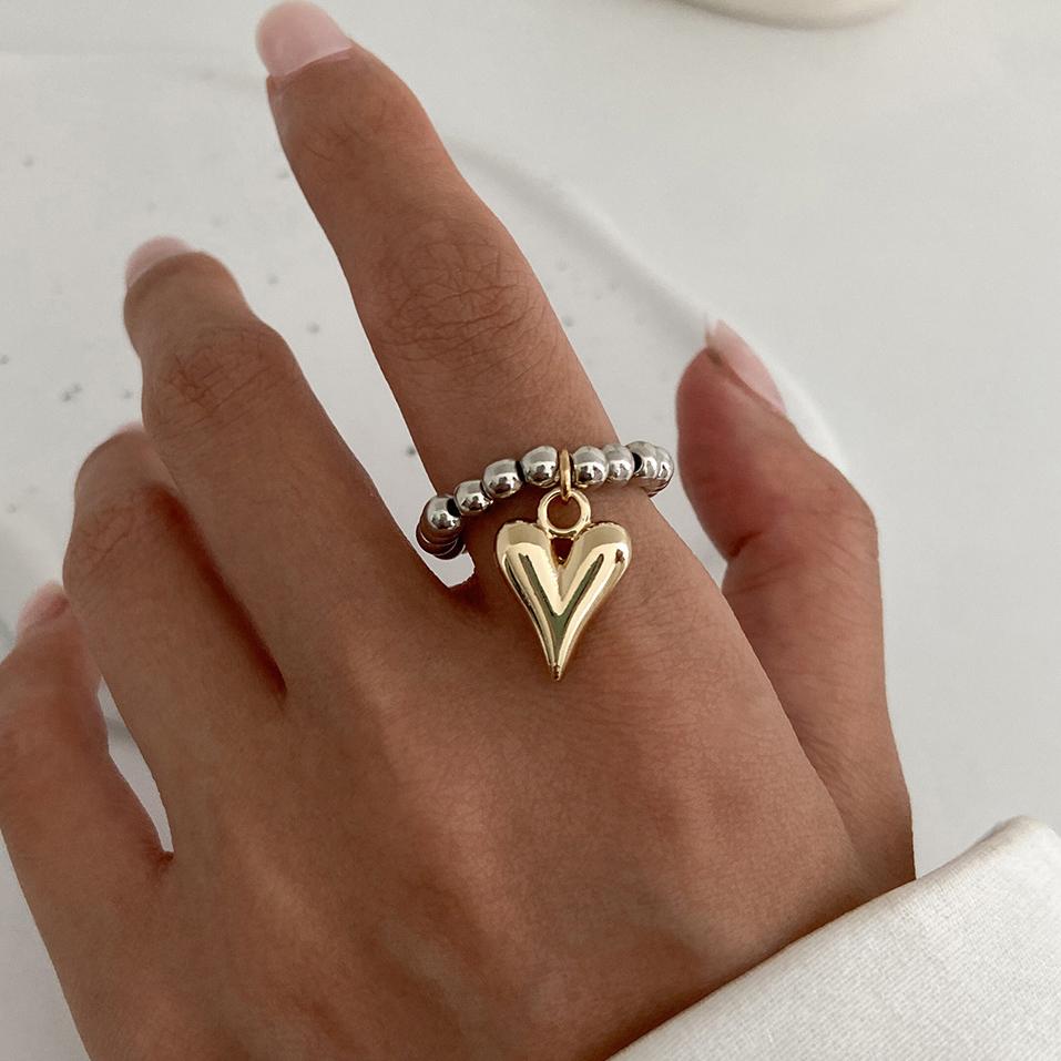 

Fashion Metal Pleated Heart Rings for Women Punk Beaded Peach Heart Pendant Rings Simple Irregular Open Design Finger Zircon