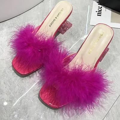 Nouvelles Chaussures d'Été Sexy à Talons Hauts Peep Toe Moelleuses pour Femmes Chaussures Fourrure Plume Dame Mode à Enfiler 2026 Ytmtloy Pantoufles d'Intérieur