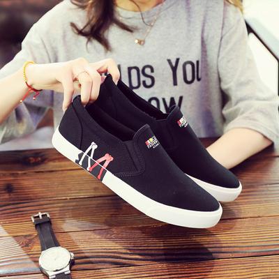 Nieuwe Zomer Casual Herenschoenen Sport Ademende Canvas Schoenen Heren Slip-On Koreaanse Luie Schoenen Heren Sneakers Herfst