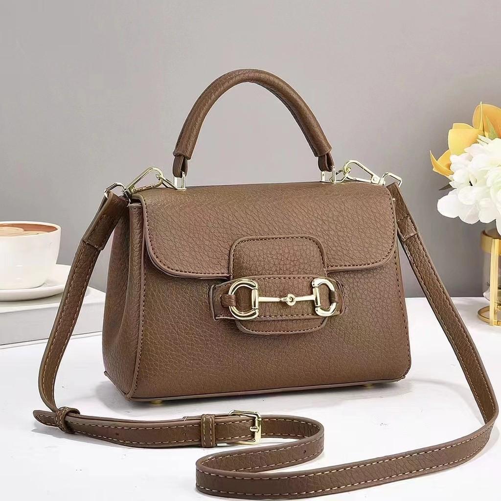 Stylish Pink Pu Bucket Bag For Women With Snake Print Soft Casual Design Perfect For Daily Use