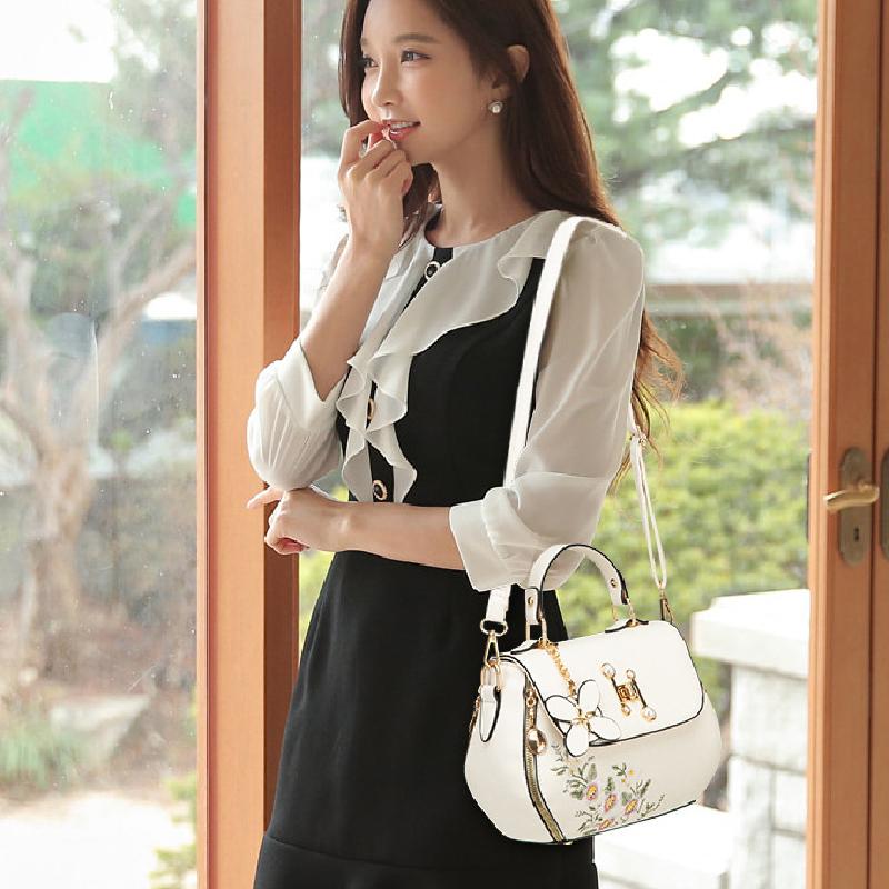 Material Pu Shoulder Bag Crossbody Underarm Bag Large Capacity Women Handbag