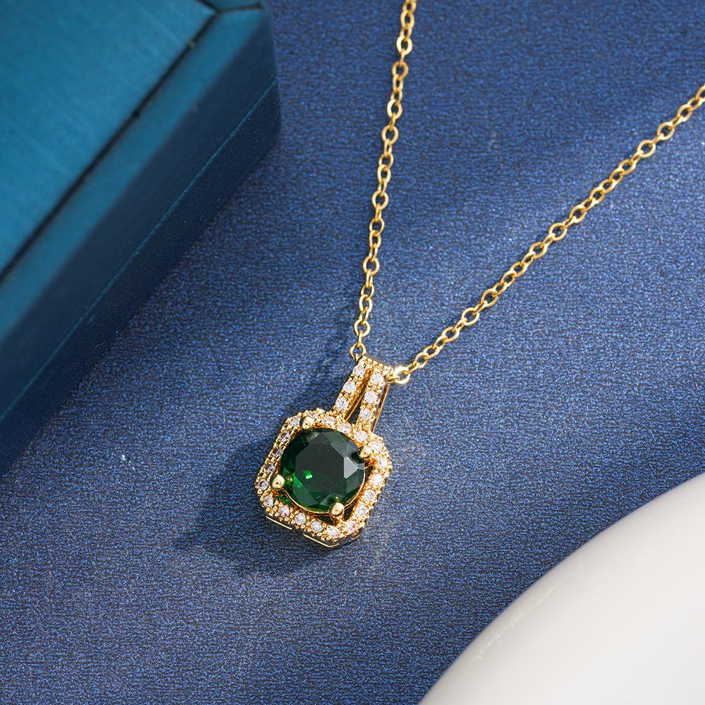 Super Shiny Colorful Square Diamond Necklace: Elegant Seven-Color Zirconia Collarbone Chain