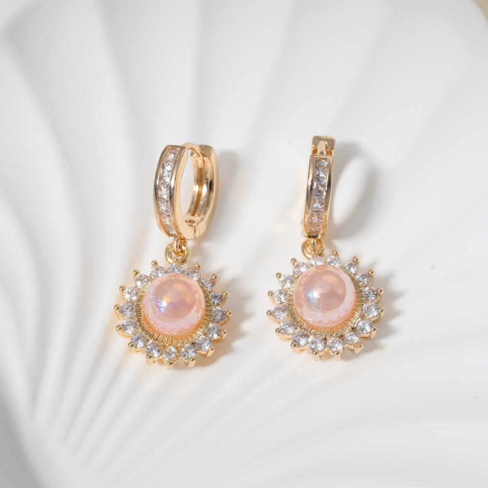 Pink Imitation Pearls Sunflower Dangle Earrings Sparkling Zirconia Elegant Dangle Earring for Women розовый