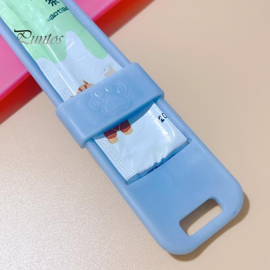 Happy Spoon Cat Easy Cleaning Thumb Press Treat Feeder with Hanging Hole Waste-free Hygienic Squeeze Spoon for Pets