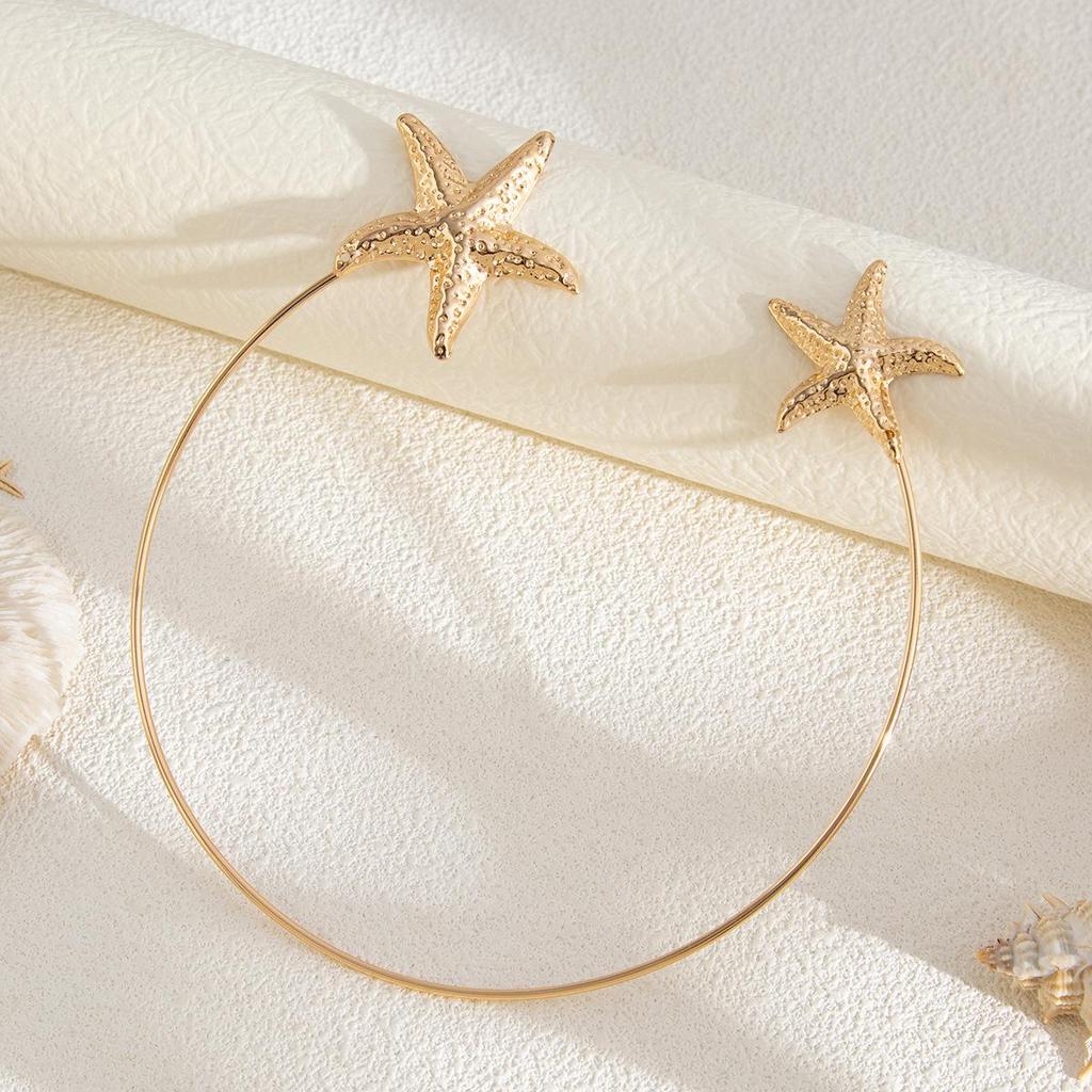 Bohemian Holiday Seestern-Legierungshalsband, kreative personalisierte stereoskopische Blumenhalskette, Nischendesign, Meeresreise mit Damenschmuck