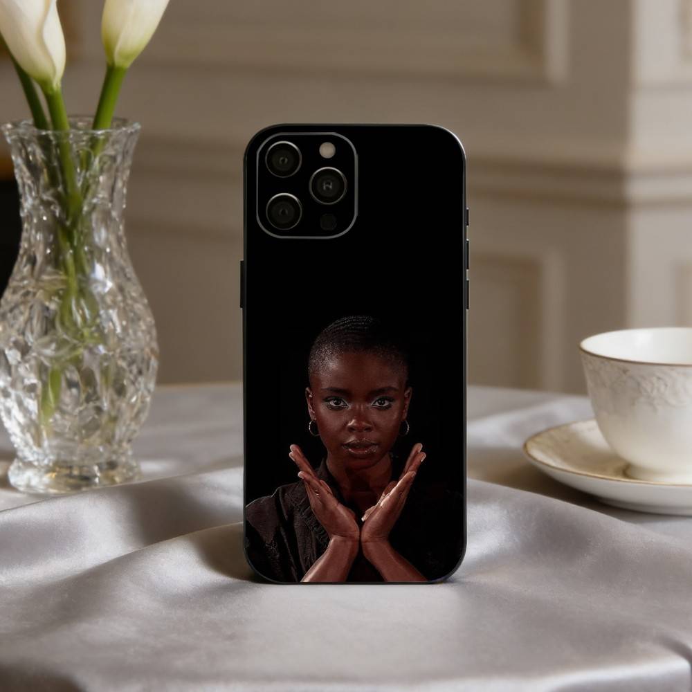 Radiant J-Joy S-Sunday Actress Phone Case Silicone Soft For IPhone 17pro 16 15 14 13 12 11 X XR Plus Pro Max Plus
