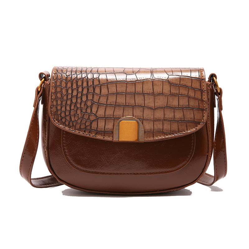 Niche Texture Underarm Bag Women's Bag 2025 Spring New Trendy Niche Retro Saddle Bag Shoulder Messenger Bag