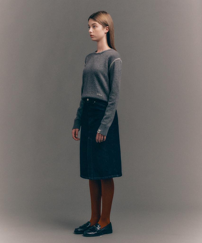 Seteo (W) Contrast Stitch Semi-Crop Knit Charcoal