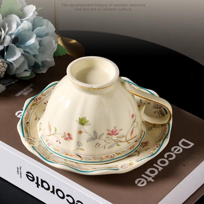 European-style Gold-Rimmed Coffee Cups And Saucers Ceramic Flower Design Coffee Cup Perfect for Cappuccino Latte