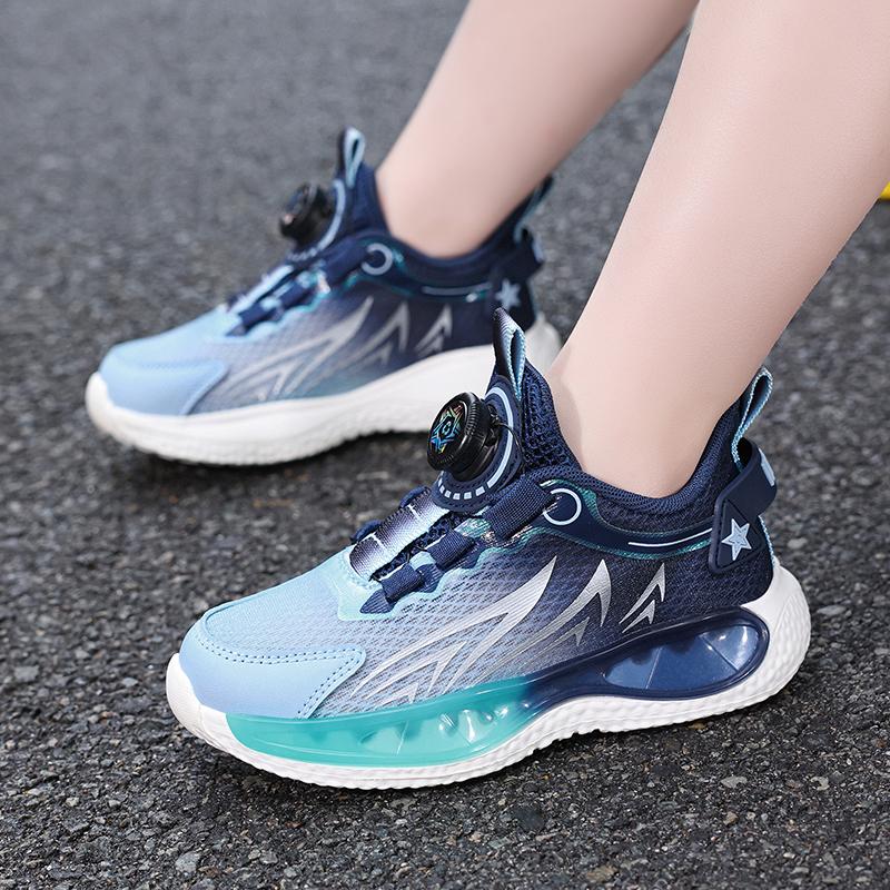 Hot Selling Lightweight Childrens Sports Shoes Summer Breathable Fashionable Casual Shoes Soft and Stable Elastic Running Shoes