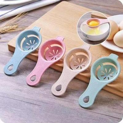 Compact Egg Separator & Beater: Multi-functional Manual Yolk Filter