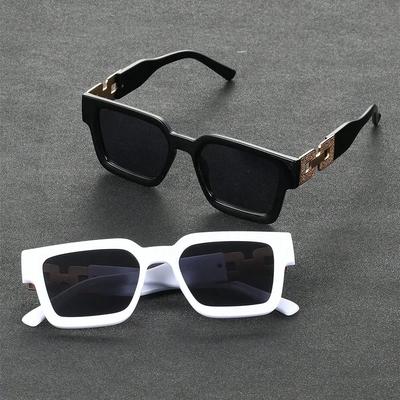 New Small Rectangle Sunglasses Men Women Vintage Square Sun Glasses UV400 Protection Travel Shades Gafas De Sol