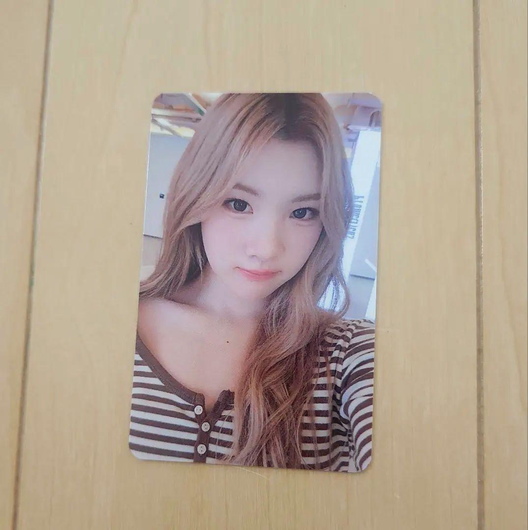 [USED] Hearts2Hearts Hatuha Juun Interasia Photocard Bonus Item