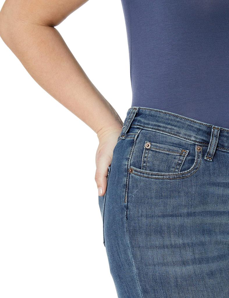 Amazon Essentials Slim Straight Mittlere Größe 2XL Damen Jeans mit mittlerer Leibhöhe, Waschung,