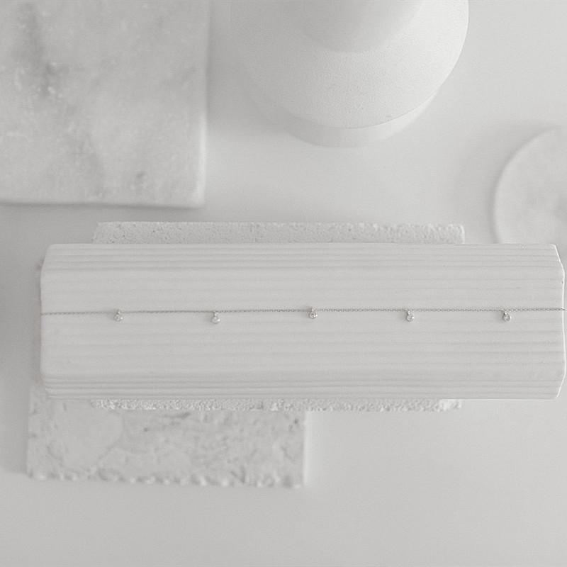 European and American exaggeration, simple and versatile collarbone chain accessories women, side chain thick chain temperament street 