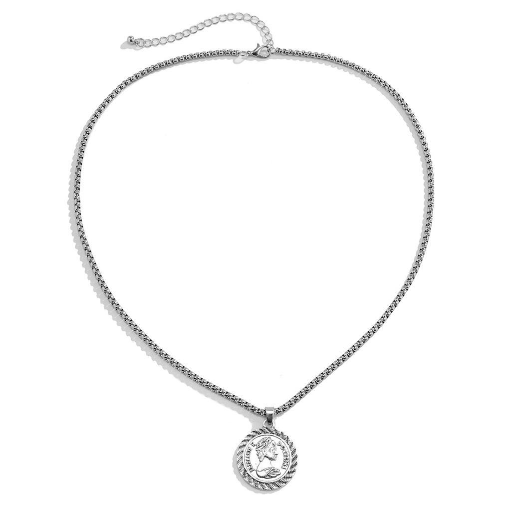 New Vintage Distressed Queen Head Necklace for Men Trendy Fashion Simple Versatile Popular Men's
