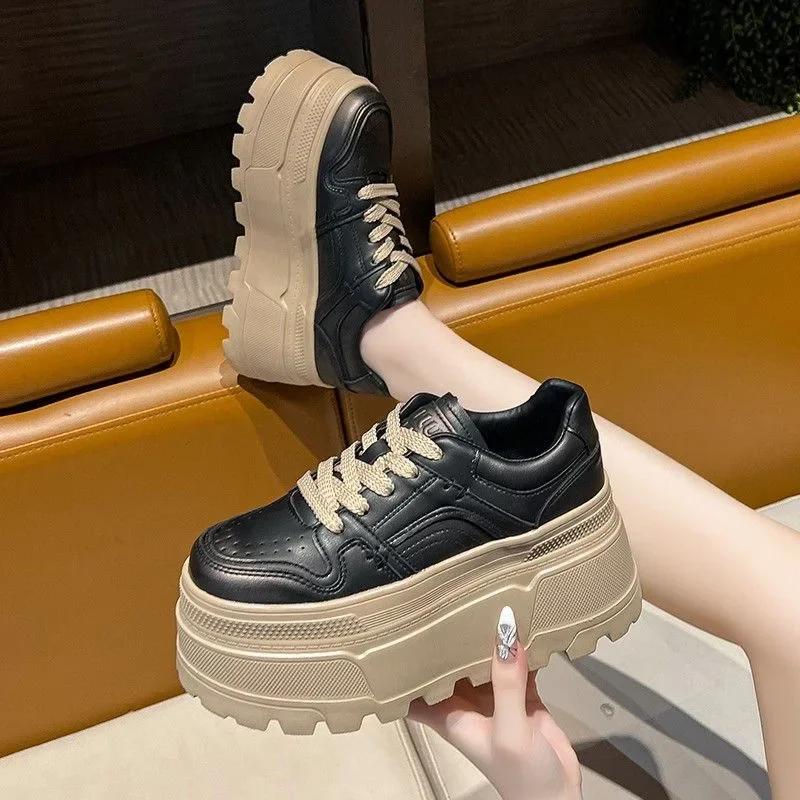 Women's Shoes 2025 Spring New Thick Soled Height Increasing Casual Sports Shoes Fashionable Lace Up Anti Slip Casual Board Shoes