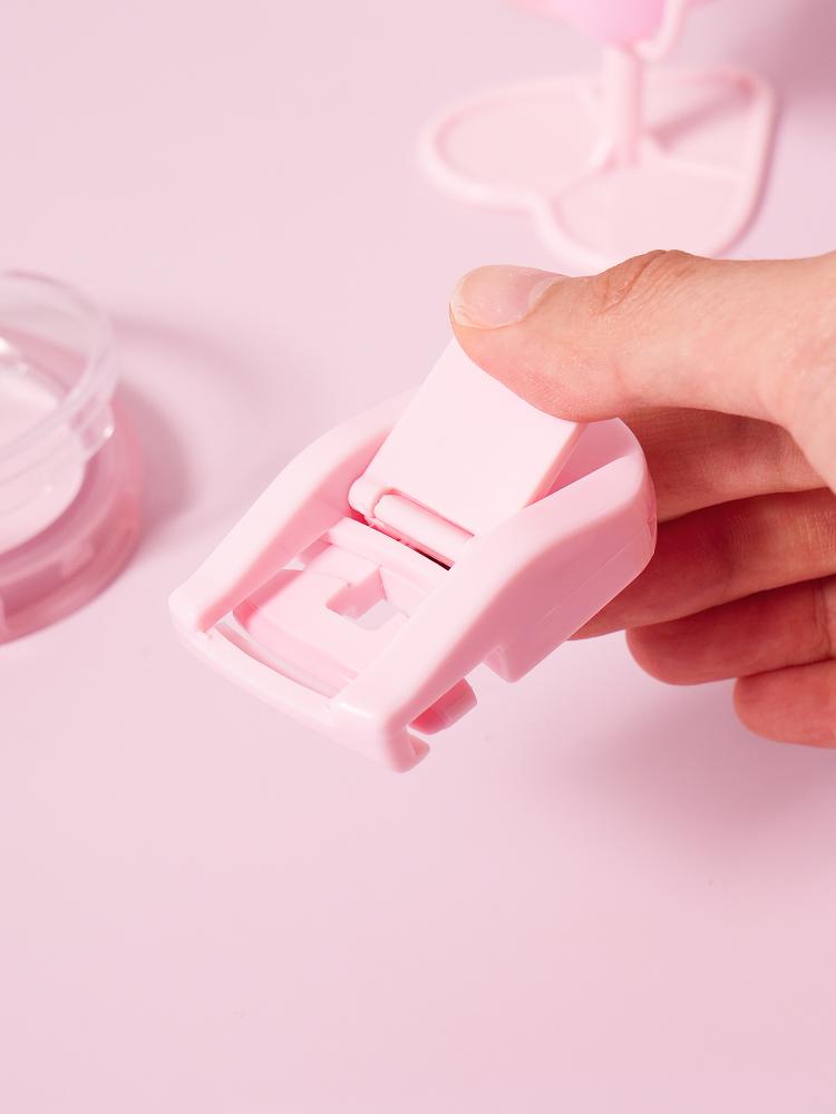 Portable Mini Eyelash Curler